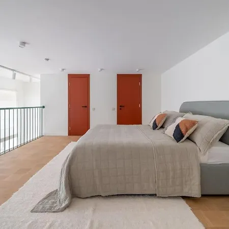 Designer Loft In The City Center Apartman Riga